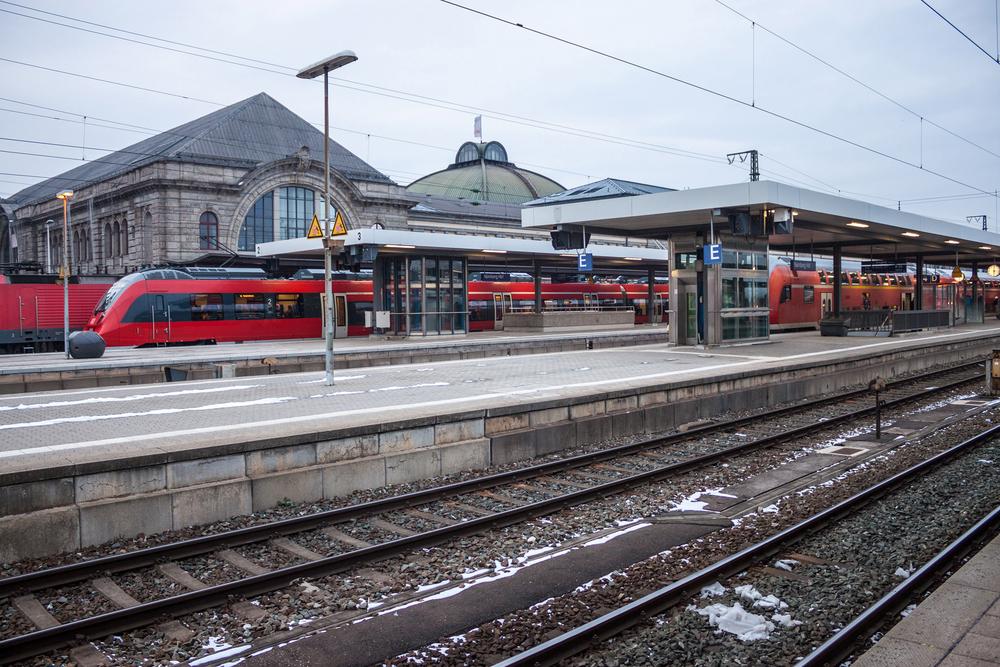Zug Von Nürnberg Nach Frankfurt Flughafen